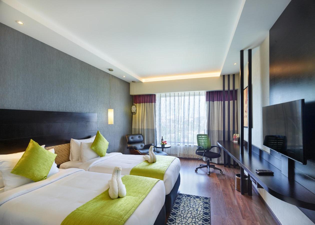 Hycinth Hotels Thiruvananthapuram Εξωτερικό φωτογραφία