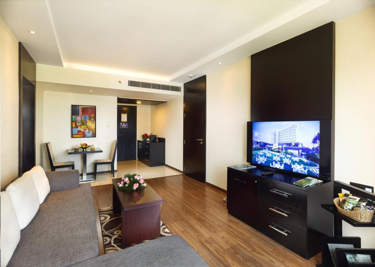 Hycinth Hotels Thiruvananthapuram Εξωτερικό φωτογραφία