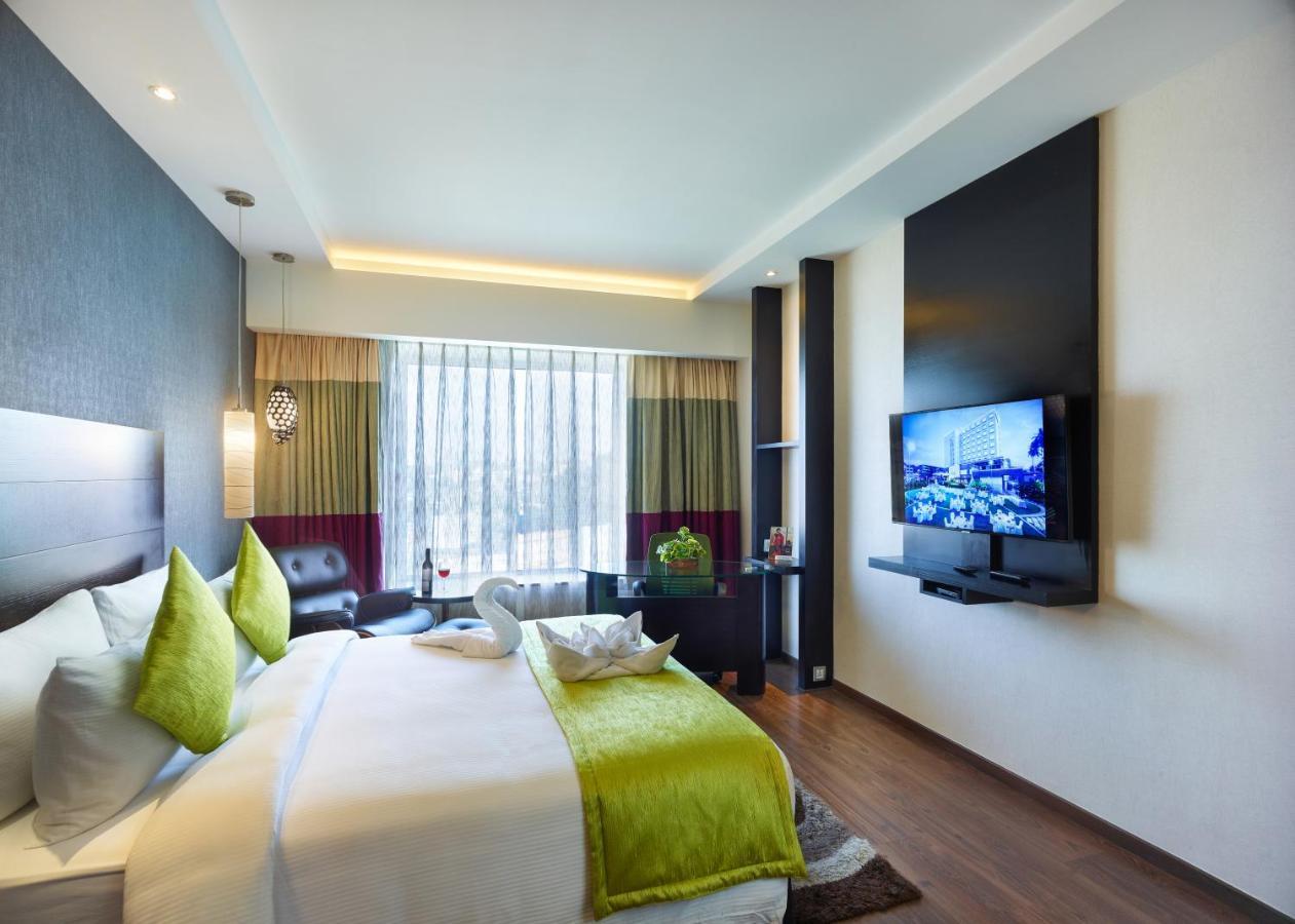 Hycinth Hotels Thiruvananthapuram Εξωτερικό φωτογραφία