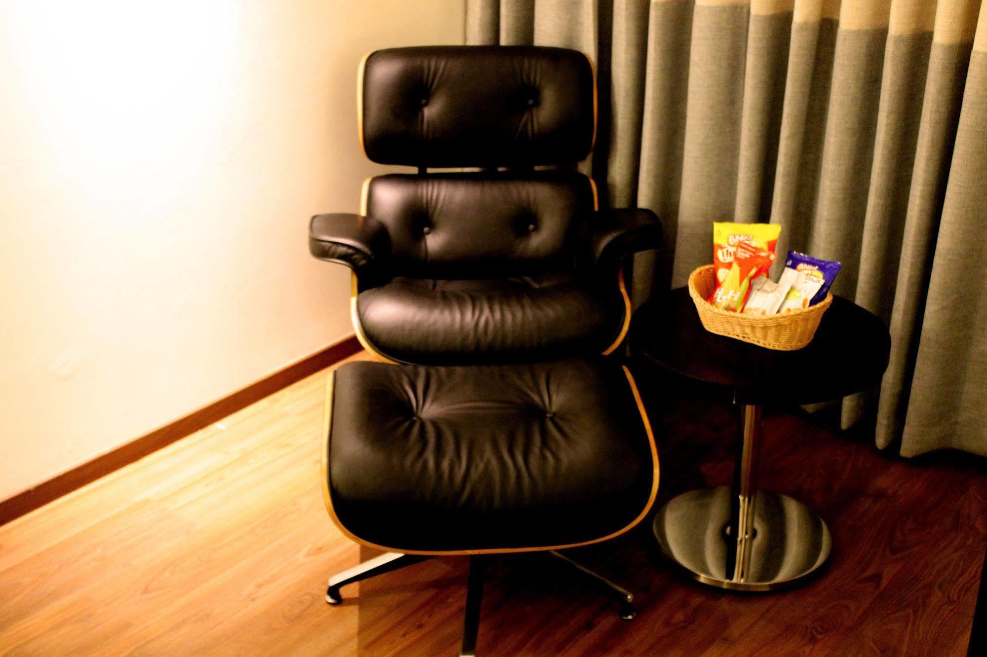 Hycinth Hotels Thiruvananthapuram Εξωτερικό φωτογραφία